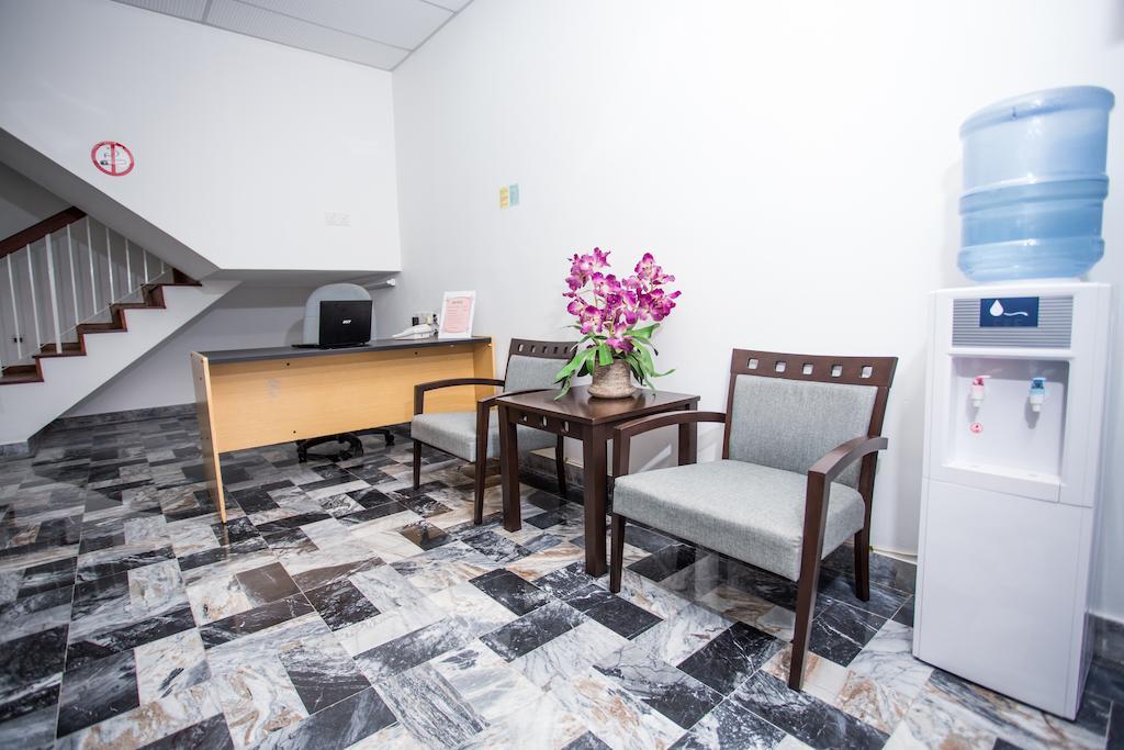 Kb50 Guesthouse Kuantan Kültér fotó