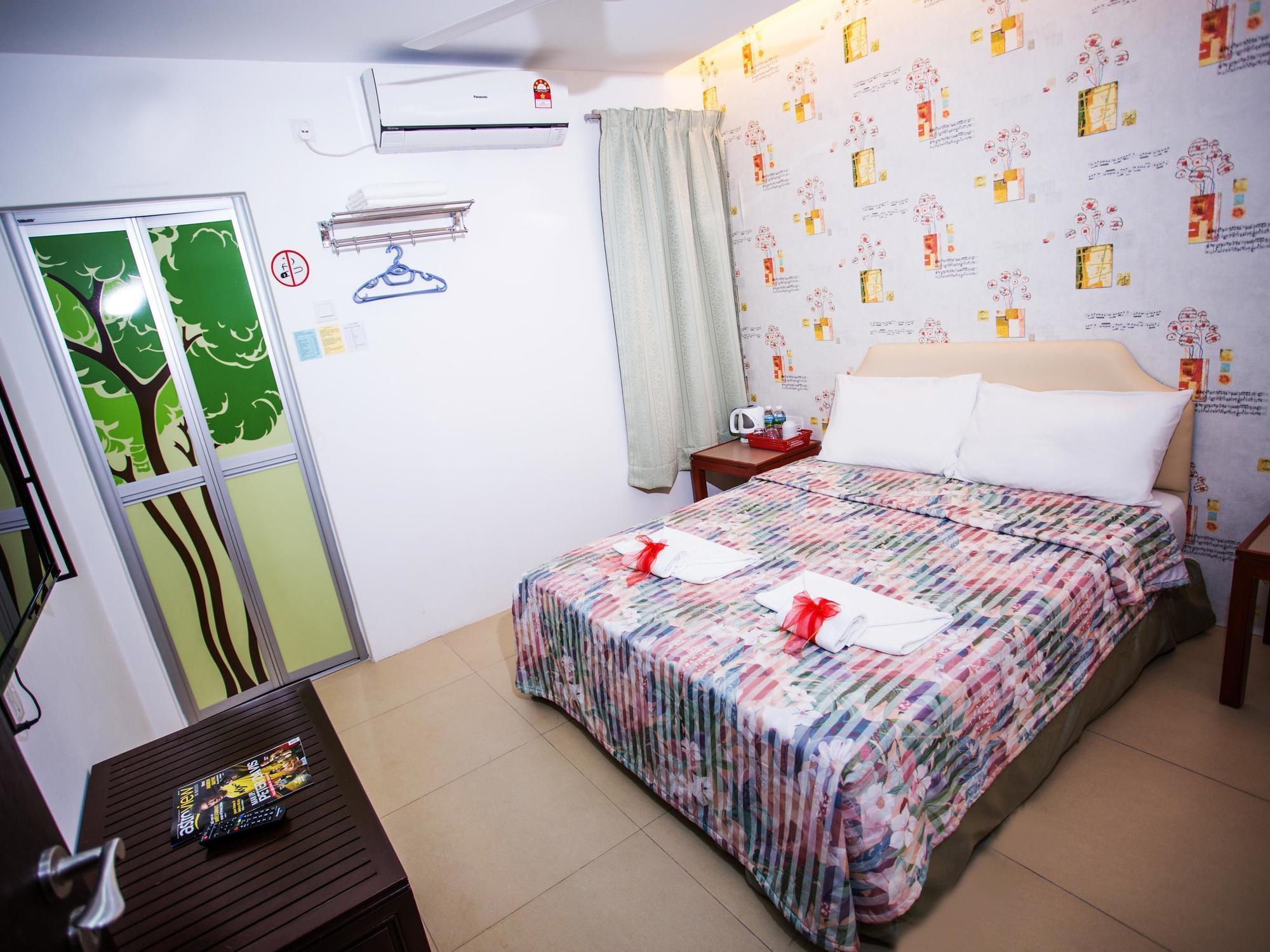 Kb50 Guesthouse Kuantan Kültér fotó